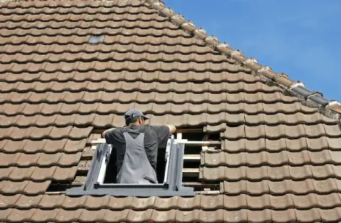 Pose de velux - Villard-Reculas